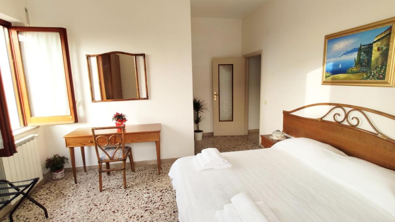 La Quiete A Un Passo Dal Centro Apartment Sorrento Ngoại thất bức ảnh